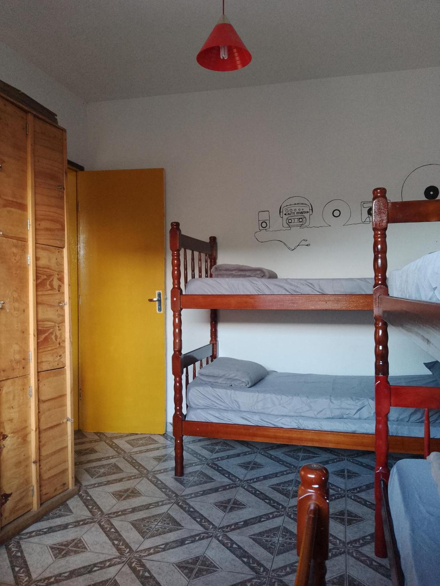 Hostel Resende Exterior photo
